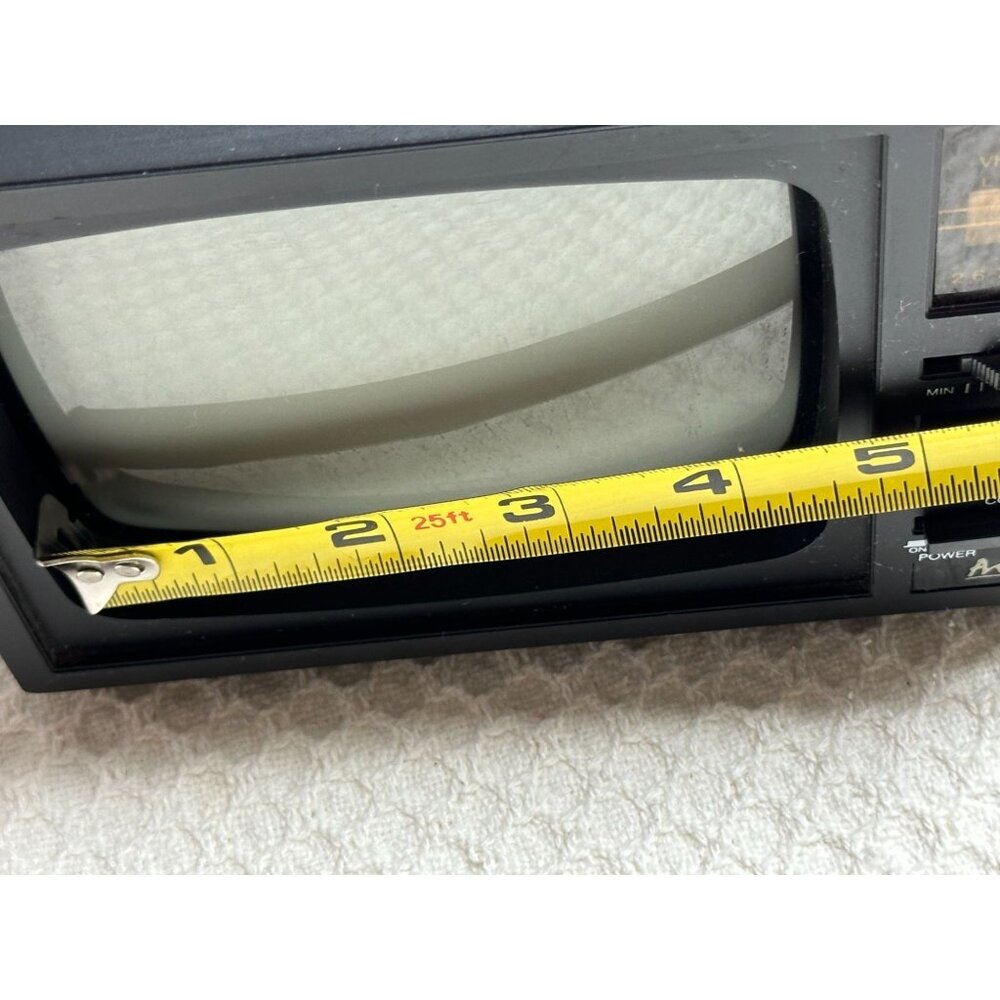 Avanti Portable Retro Analog TV VHF/UHF Tuning Handle Model TV-52W 90s B&W WORKS - Picture 10 of 16